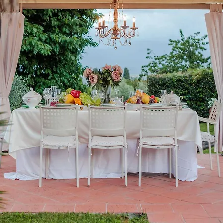 In Capannori With Grand Patio * Piaggiori